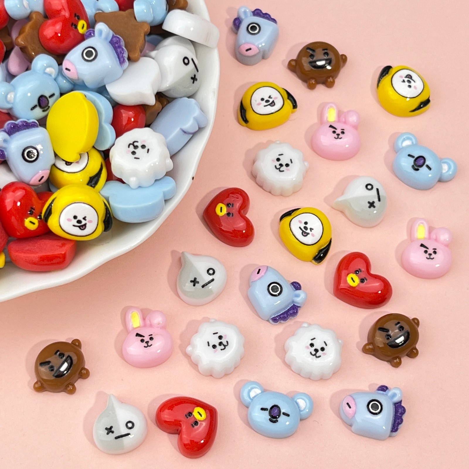 B T 21 Chimmy Koya RJ Shooky T - Resin Art Decor recensione e prezzo
