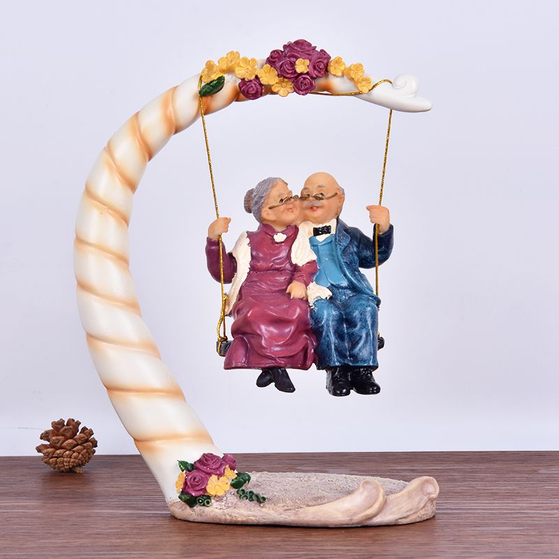 Statuette in Resina di Coppie  - Resin Art For Anniversary Gift recensione e prezzo