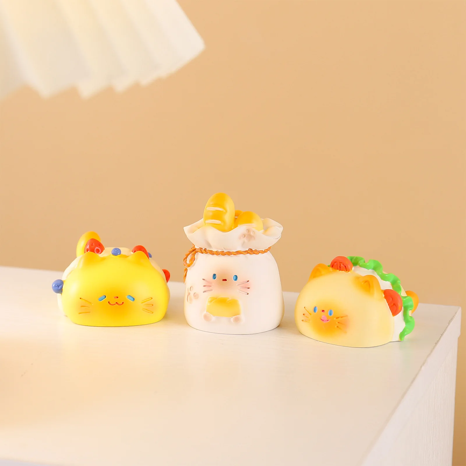 Negozio di cibo per gatti Blin - Resin Art Decoration Items recensione e prezzo