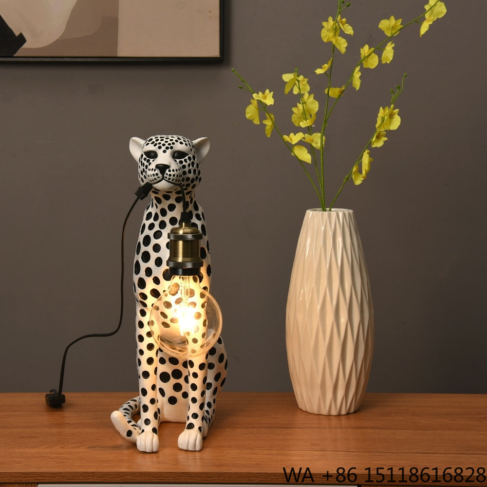 Scultura in Resina di Leopardo - Resin Art Lamp recensione e prezzo