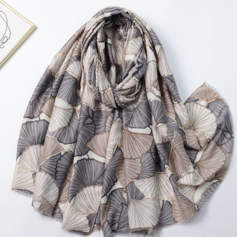 Sciarpa Unisex con Stampa Fogl - Gold Leaf Foil recensione e prezzo